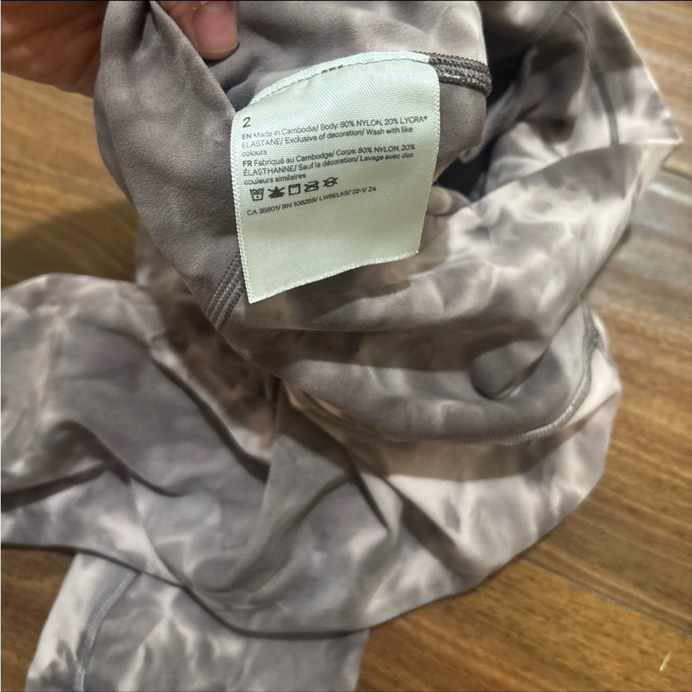 Lululemon Align Leggings 25" - Picture 8 of 8